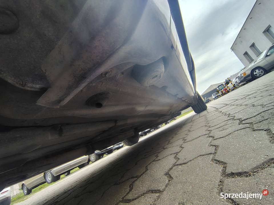 MercedesBenz W124 230E 132 Super Klasyk Stan Samochody osobowe łódzkie Zgierz sprzedam