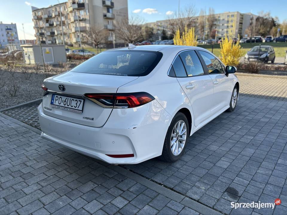Toyota Corolla Hybryda 18 benzyna salon 2021 Inowrocław