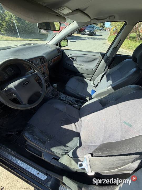 Volvo v40 16 1997 benzyna Olsztyn sprzedam