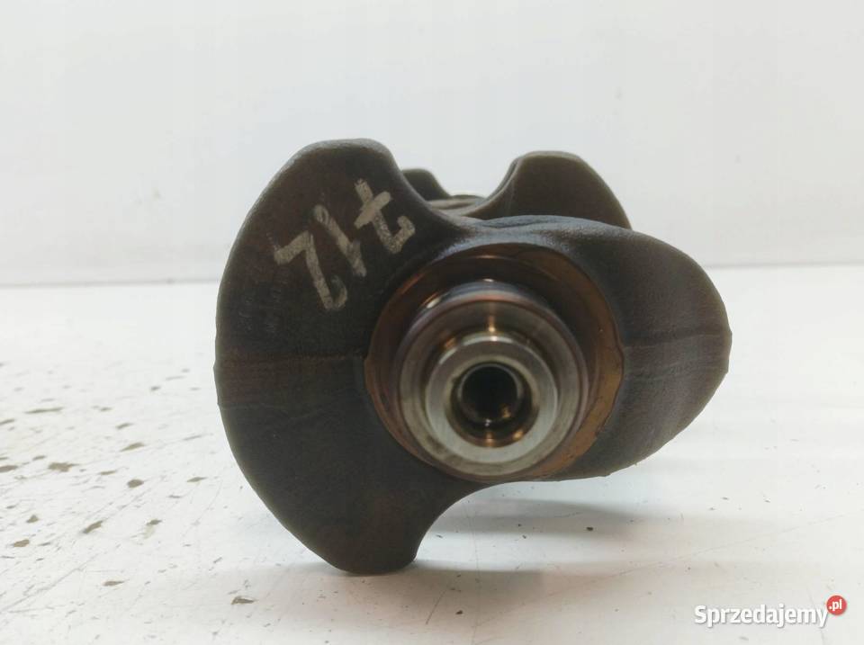 WAŁ KORBOWY 16 VTI THP Peugeot 5008 I 2009