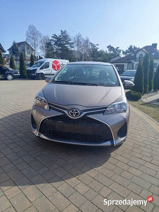 Toyota Yaris 100KM