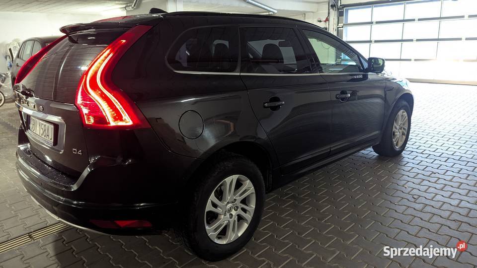Volvo XC60 LIFT 20 163 D4 Serwisowane w VOLVO sprzedam