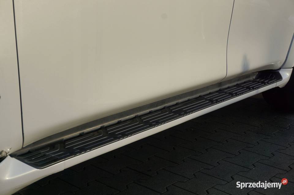 PRÓG LISTWA PROGOWA PRAWA LEWA INFINITI QX80 osobowe Nowy Tomyśl
