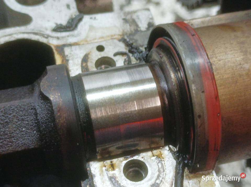 GŁOWICA KOMPLETNA 24449646 32 V6 Opel Vectra III osobowe Głowice cylindrów