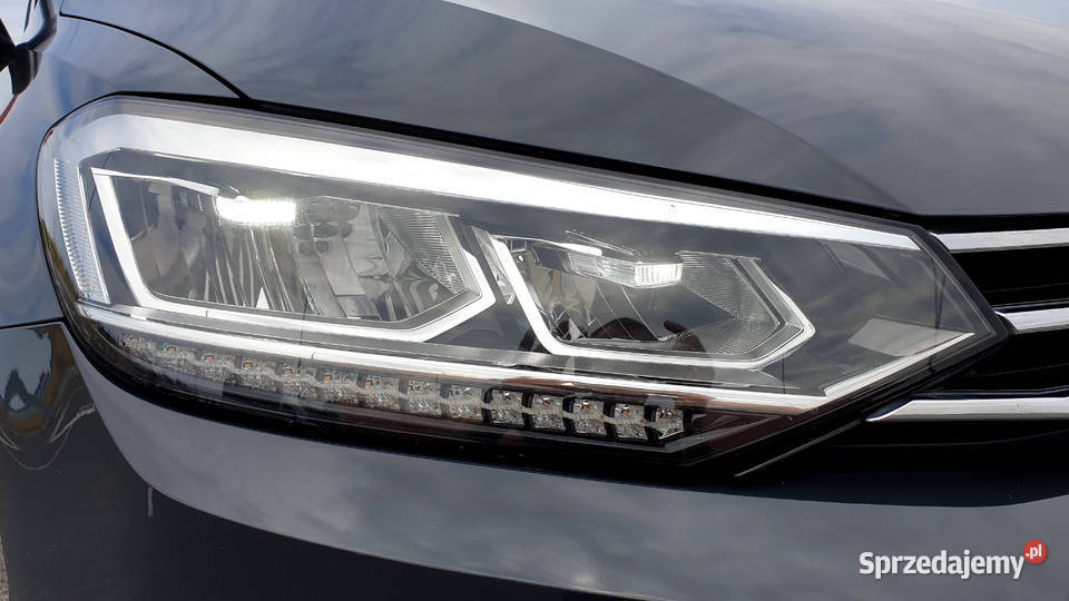 Volkswagen WV Touran 14 TSI 150 Highline DSG nieuszkodzony wielkopolskie Poznań sprzedam
