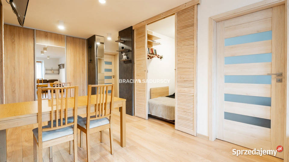 sprzedaży mieszkania 468m2 3 pokoje Kraków