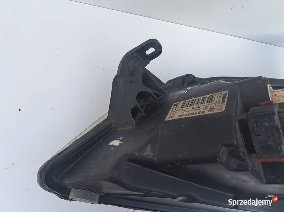 OPEL TIGRA LAMPA PRZÓD PRZEDNIA PRAWA EUROPA Słowikowo