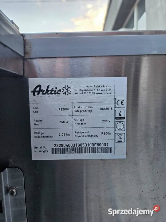 Stół chłodniczy sałatkowy 2drzwiowy z pokrywą Pszczyna