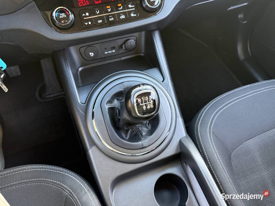 Kia Sportage 16 BENZYNA Klimatronik Nawigacja Konin