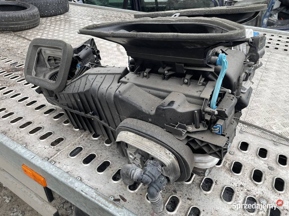 Nagrzewnica VW TOURAN polift 20Tdi BMM 2007r Pozostałe
