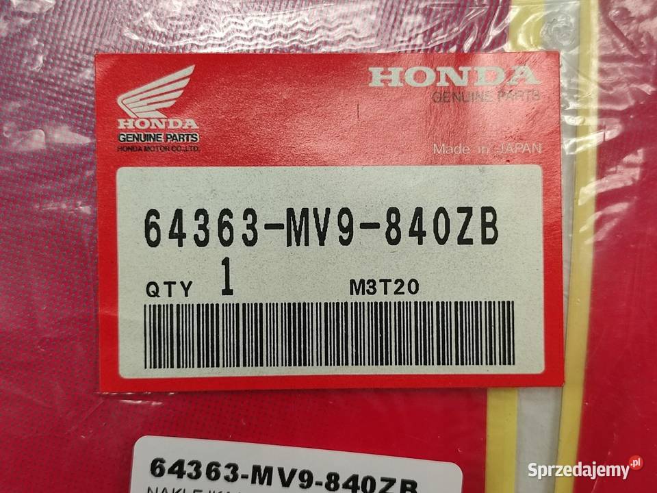 NAKLEJKA BOCZEK LEWY ŚROD HONDA CBR600F