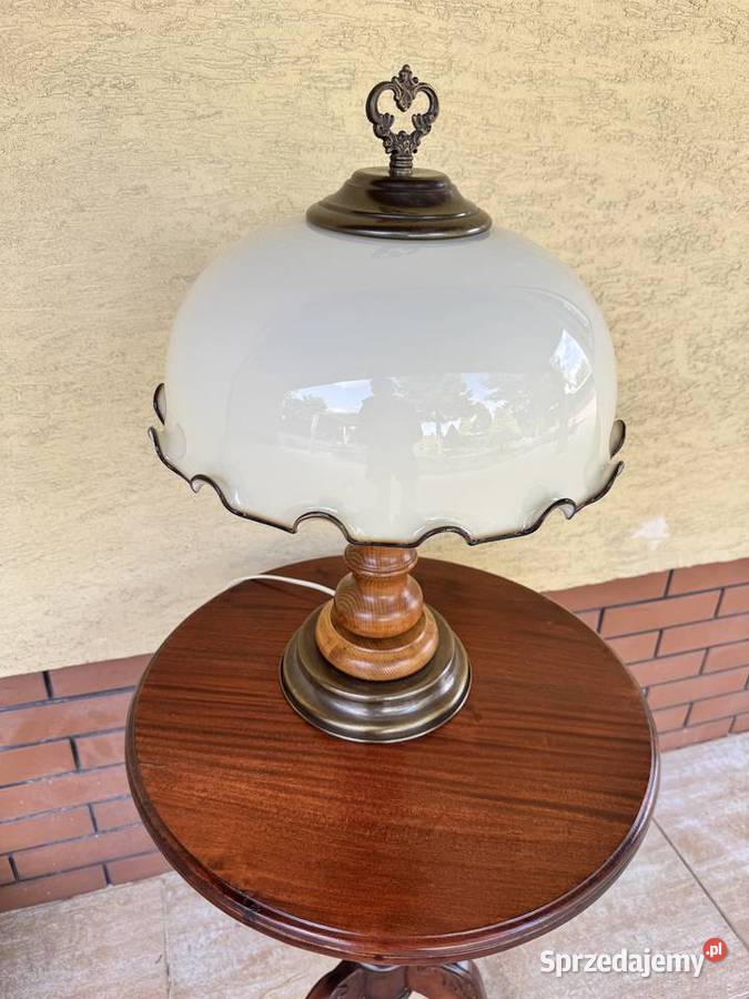 Lampa stołowa na szafkę komodę stolik nocna Garwolin