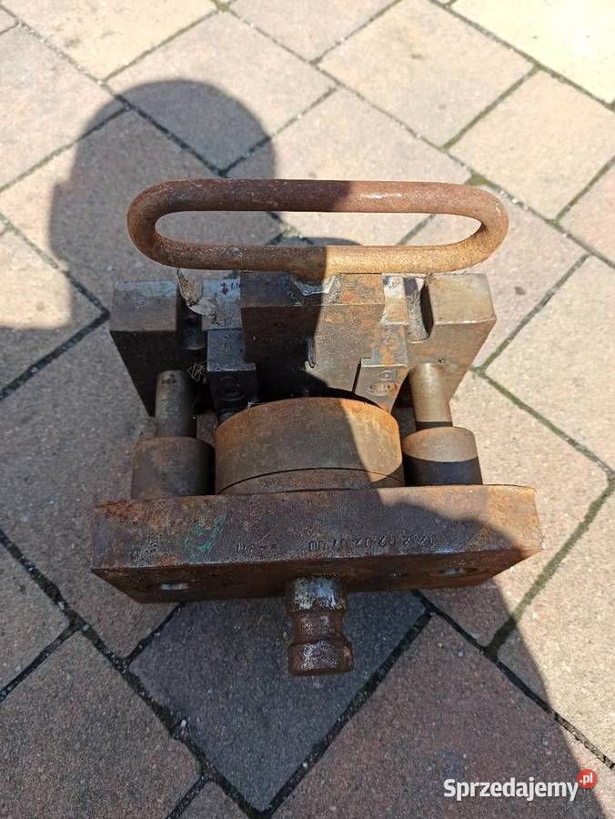 Części do maszyn warsztatowych przemysłowych Dąbrowa Górnicza sprzedam