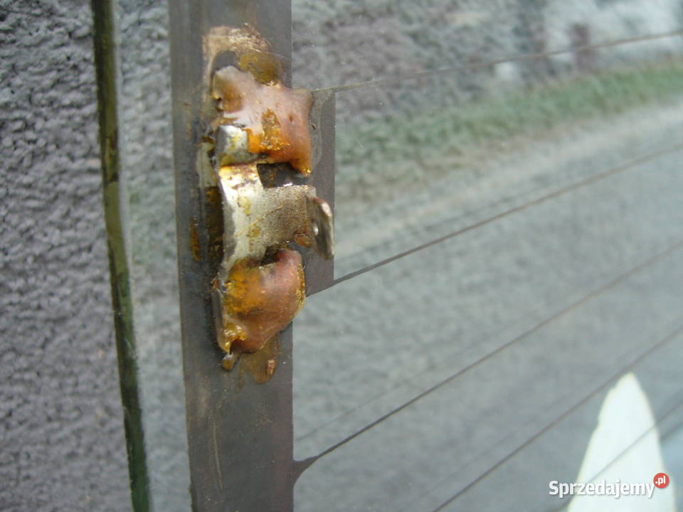 Szyba tylna do Fiata 126 P Szyba tylna do Mława