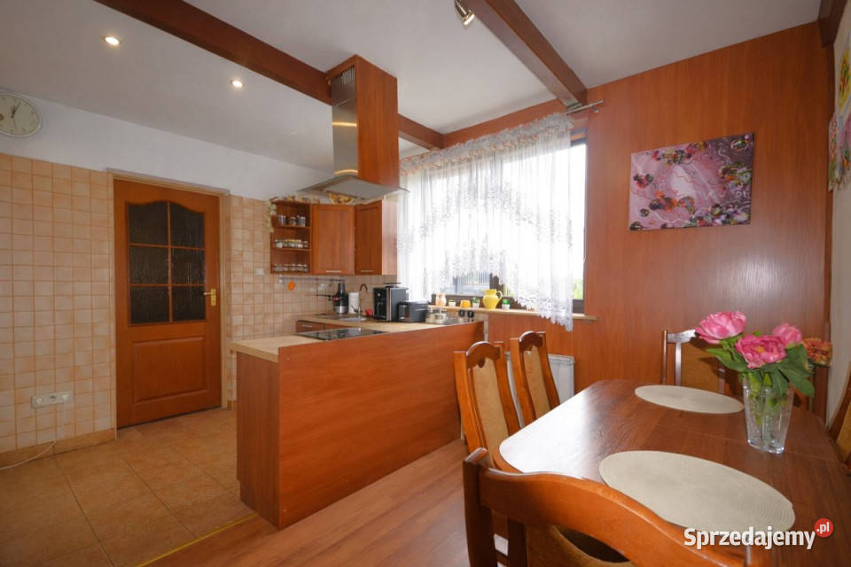 Dom wolnostojący Słotwiny 1365m2 Rok budowy 1960