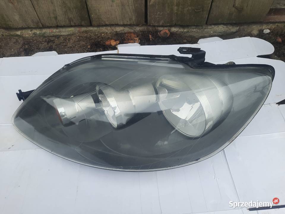 Lampa Vw Golf V Plus lewy przód kujawsko-pomorskie Bobrowniki sprzedam