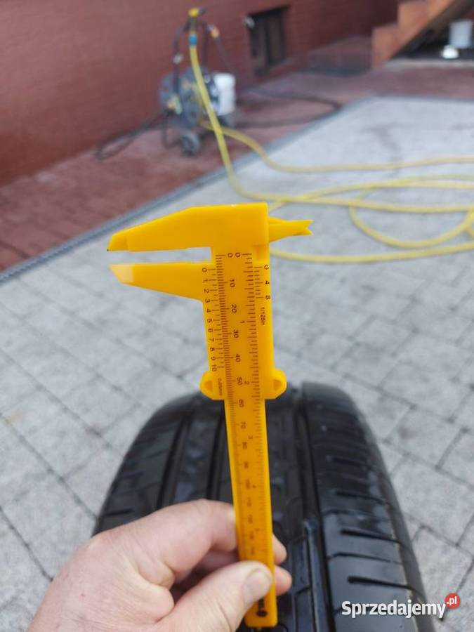 Opony Continental letnie 2155517 Gąbin