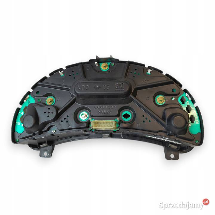 LICZNIK ZEGARY 13173357 WL Opel Corsa C 12 16V