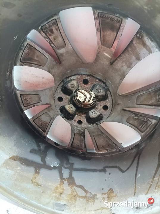FELGA ALUMINIOWA R17 4X108 ET29 OC65 75JX17