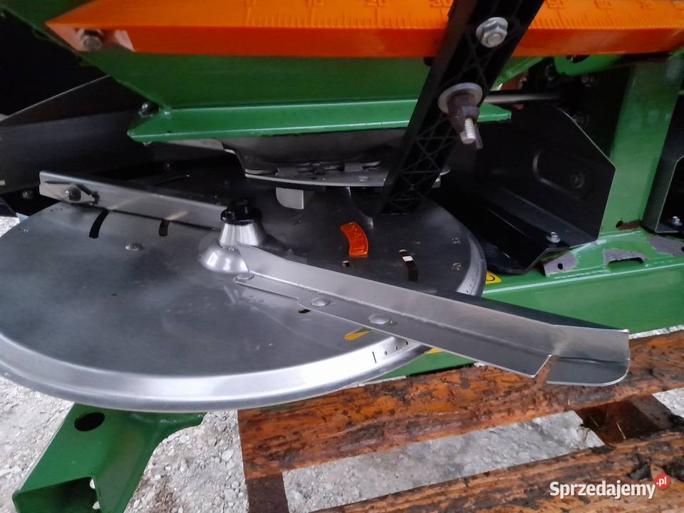 Rozsiewacz nawozu Amazon M 2201 Fortix SBS Radomsko