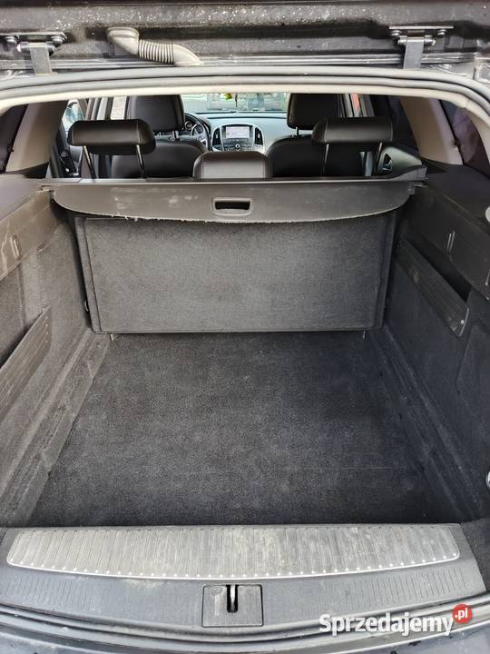 Na sprzedaż Opel Astra J nieuszkodzony Astra Wałbrzych