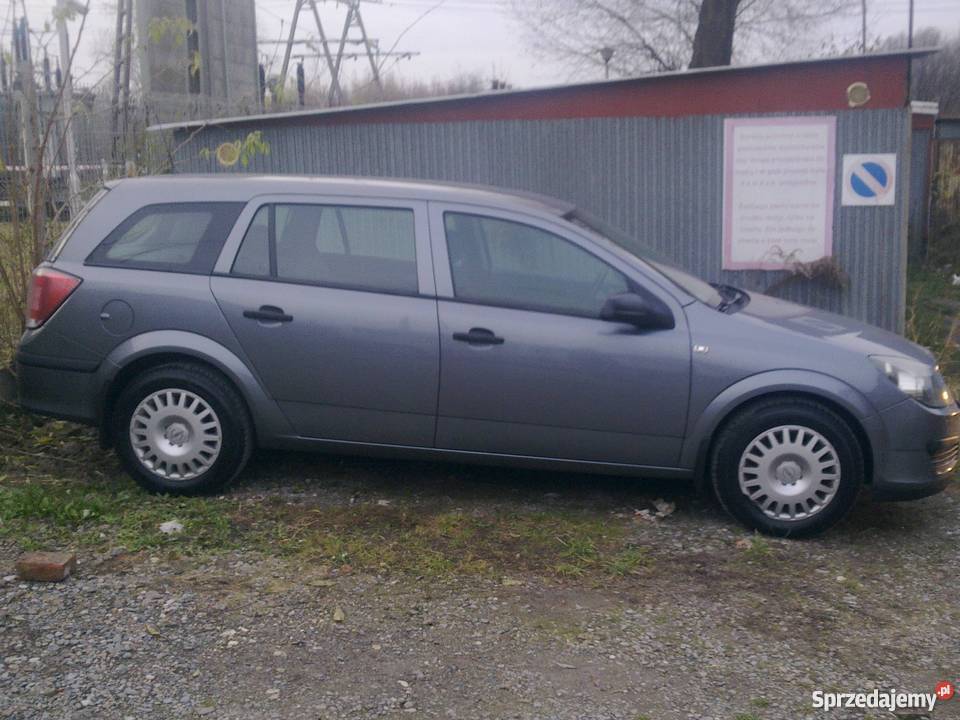 Opel Astra H III Essentia Kombi 16 zadbane drugi grafitowy małopolskie Kraków