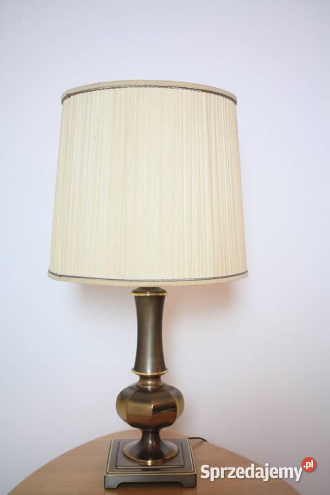 Piękne lampa stołowa klasyczna