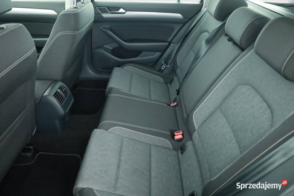 VW Passat 15 TSI wielofunkcyjna kierownica Piaseczno