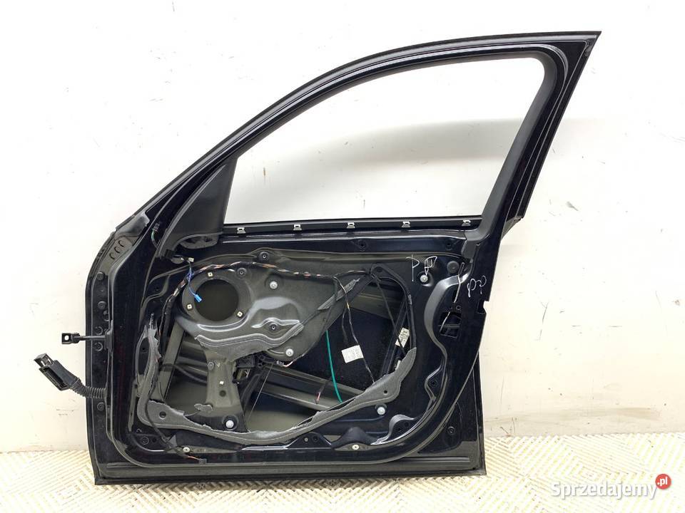 DRZWI PRAWY PRZÓD BMW F20 Hatchback 1119 sprzedam