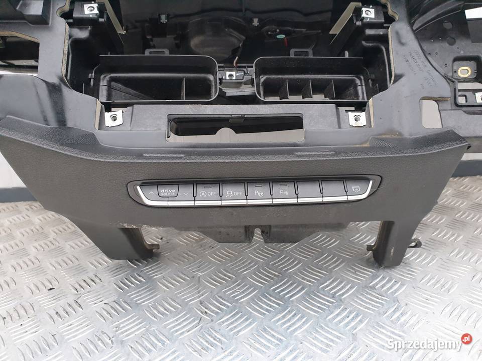 Audi A5 S5 II F5 8W 15 DESKA ROZDZIELCZA KONSOLA Janów