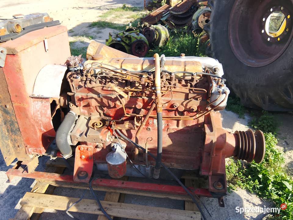 Silnik 6 cylindrowy Perkins model T6354 z