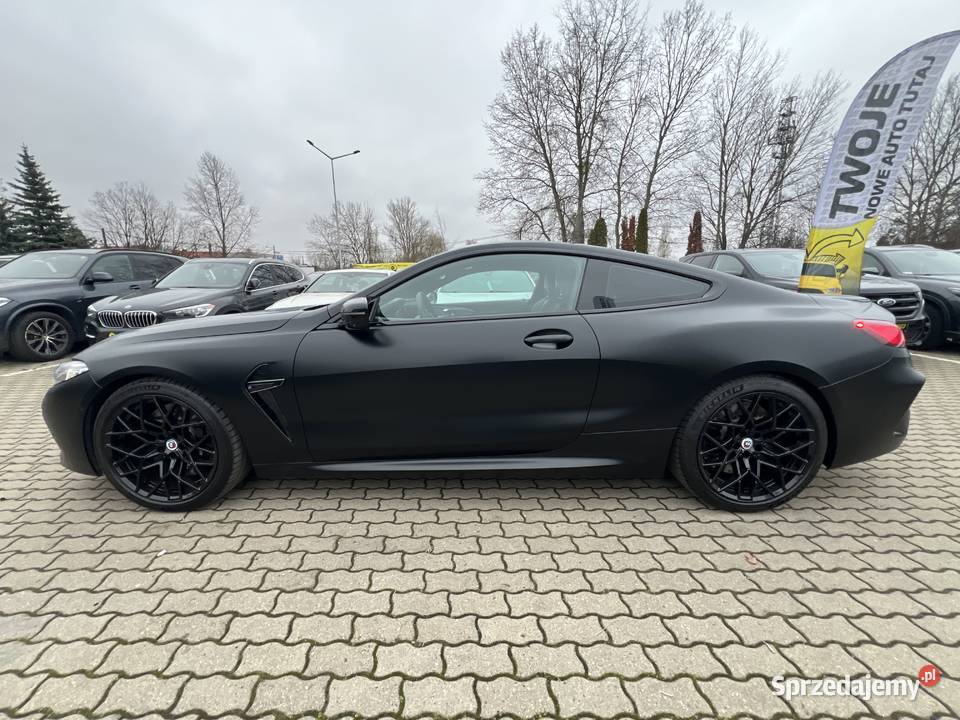 BMW M8 2023 podgrzewane fotele sprzedam