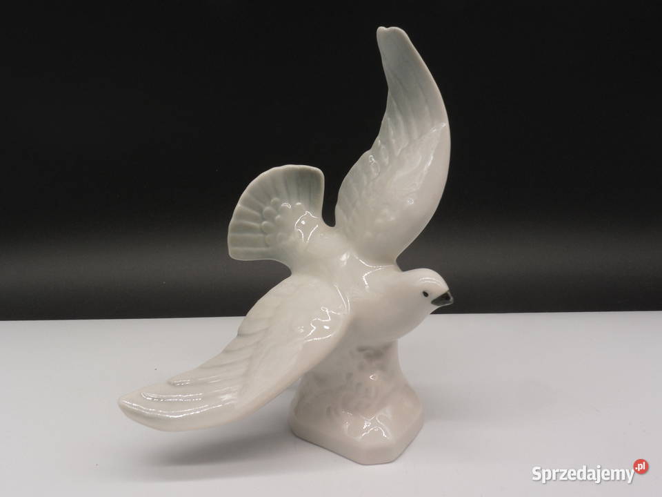 Stara figurka Porcelanowy Ptak w locie Mewa Raszków