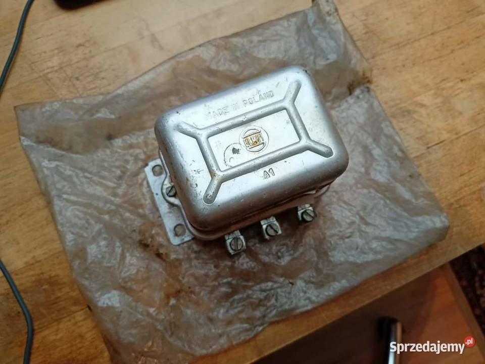 Regulator napięcia FSO Warszawa syrena żuk Nysa Gdańsk