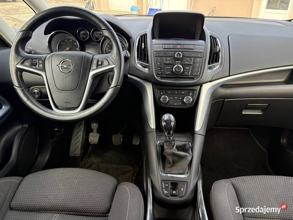 OPEL ZAFIRA nieuszkodzony Dolna Grupa
