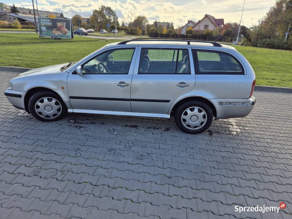 Skoda Octavia benzyna gaz Nysa
