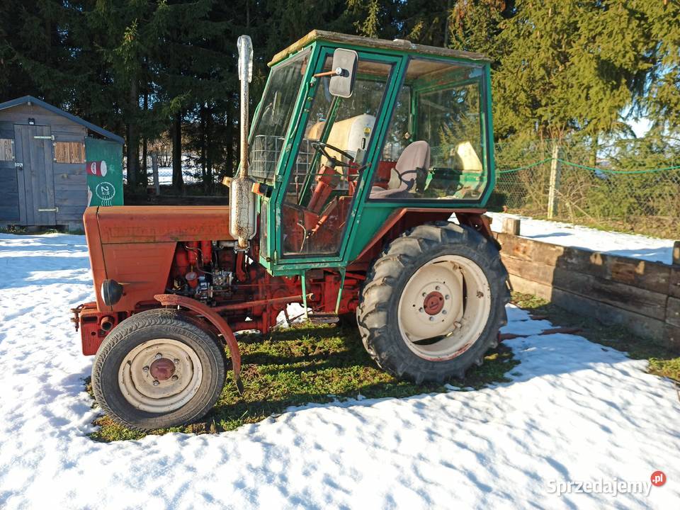 Ciągnik rolniczy Władimirec T 25 Opalenie