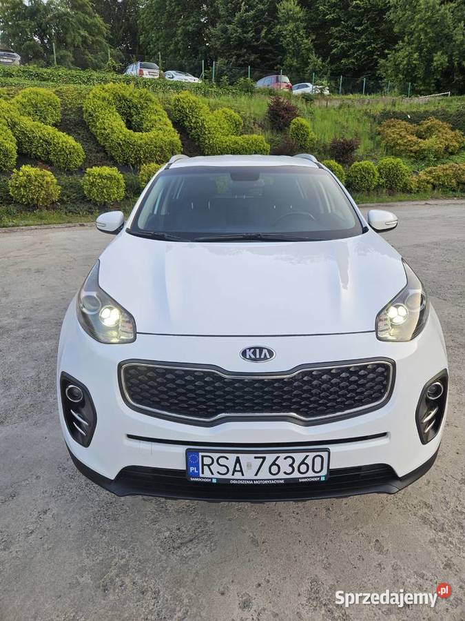 Kia Sportage 17CRDI 115 Euro6 Serwis Navi Kamera wielofunkcyjna kierownica podkarpackie Sanok sprzedam