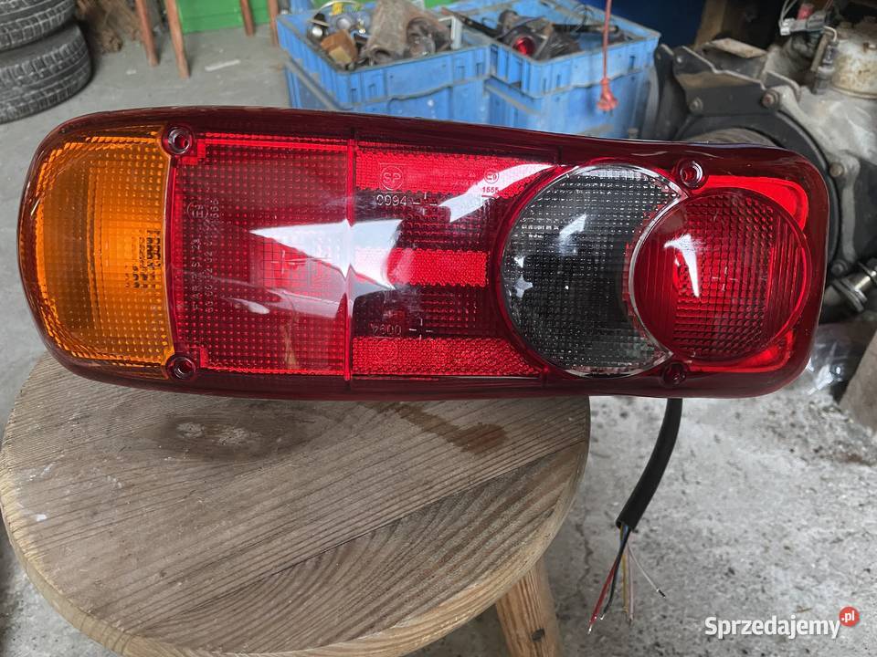 Lampa tylna ciężarowe
