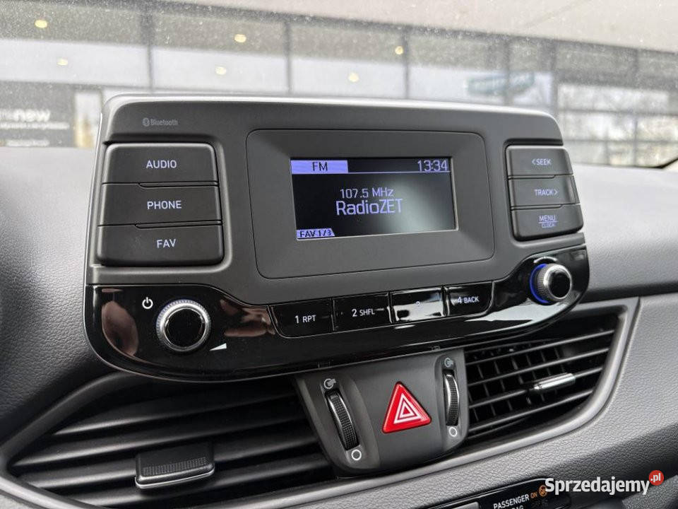 HYUNDAI i30 2022r Salon Faktura VAT23