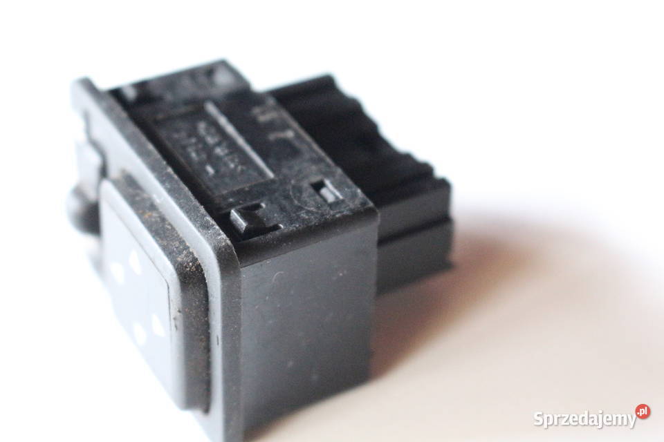 MITSUBISHI CARISMA LIFT 9901 PRZEŁĄCZNIK Wyposażenie wnętrza dolnośląskie Prochowice sprzedam