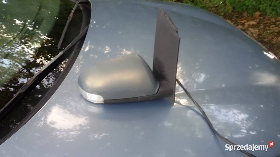 LusterkO vw turan elektryczne PRAWE