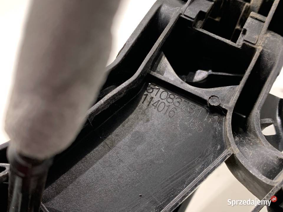 KLAMKA ZEWNĘTRZNA LEWY TYŁ VW PASSAT B8