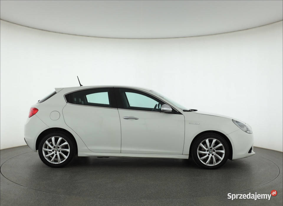 Alfa Romeo Giulietta 14 T MultiAir 125KM Giulietta Piaseczno