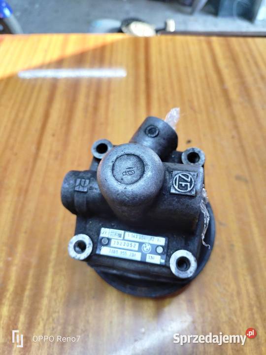 Pompa wspomagania BMW E34 itp Łubno