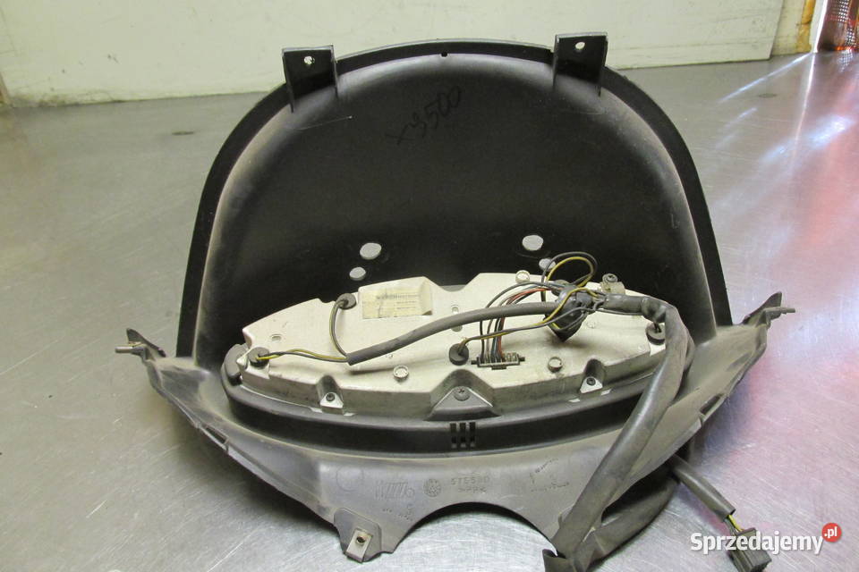 Licznik zegary Piaggio X9 500