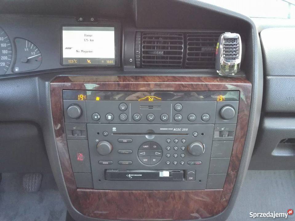 Sprzedam Opel Omega 22 DTI nieuszkodzony Zdzieszowice sprzedam