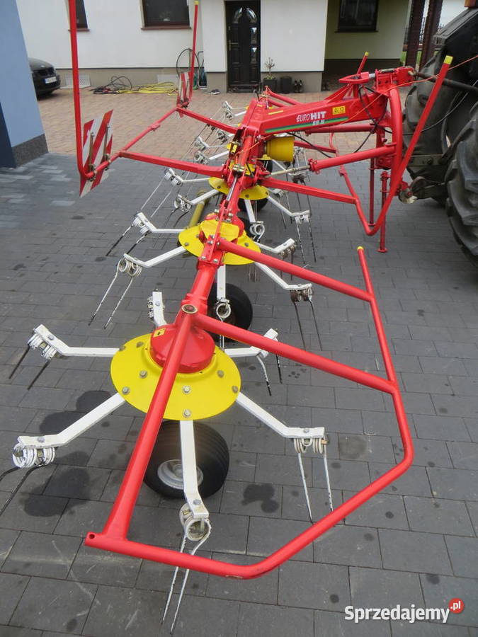 Przetrząsacz Przetrząsarka Pottinger EuroHIT 69N Zgrabiarki i przetrząsacze Cielcza