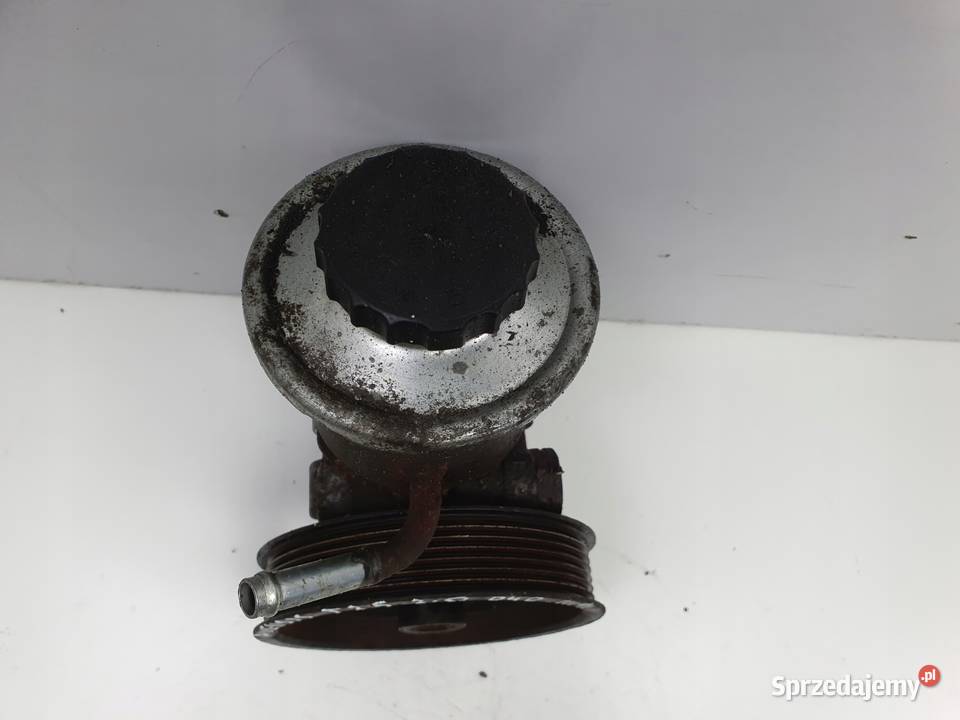 Toyota Avensis T25 20 D4D POMPA WSPOMAGANIA Chełm sprzedam