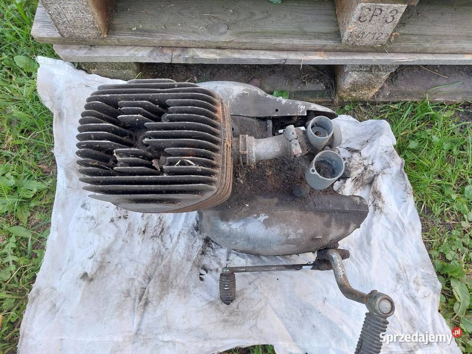 Silnik WSK 125 strychowiec Leszno